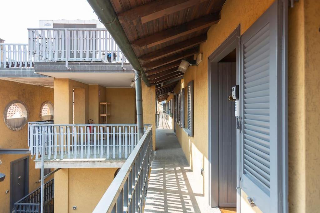 My Charming Apartments Ai Navigli-Vigevano Suite Milaan Buitenkant foto