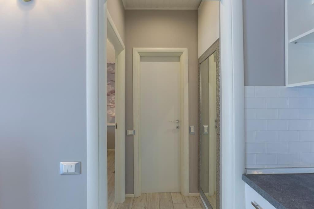 My Charming Apartments Ai Navigli-Vigevano Suite Milaan Buitenkant foto